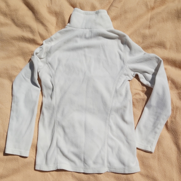 Old Navy Performance Fleece 1/4 zip - Picture 2 of 3